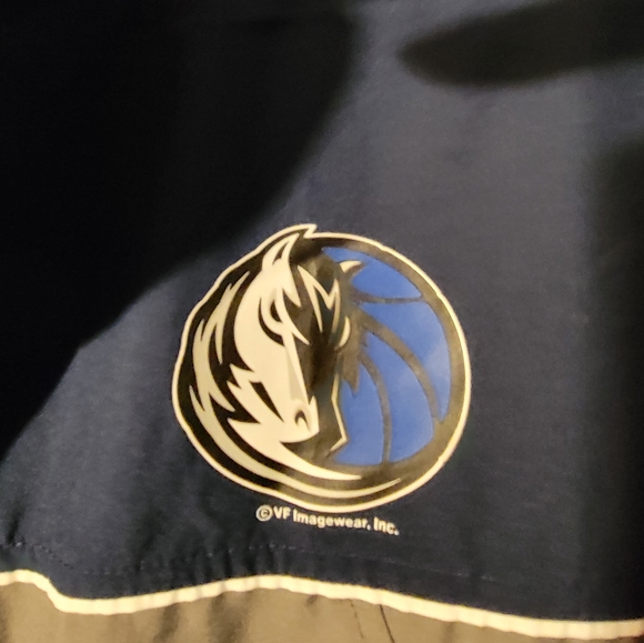Nba Brand Dallas Mavericks Windbreaker Mens Large Lightweight Basketball Zip Up - Picture 3 of 4